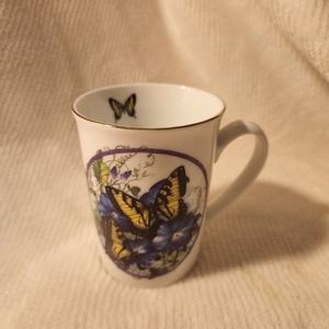 Vintage Otagiri Butterfly garden coffee mug 🦋